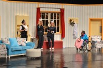 ÇOCUK OYUNU - Başkent Tiyatroları Sezonu 'Kaç Baba Kaç' Adlı Oyunla Açtı