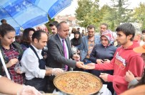 TAHSİN BABAŞ - Kastamonu Belediyesi, Aşure Dağıttı