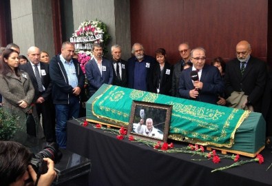 Meslektaşları Çetin Altan'ı Uğurladı