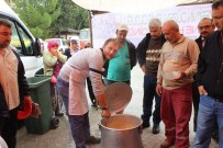 EDIP ÇAKıCı - Osmaneli Belediyesi 2 Bin 500 Kişiye Aşure Dağıttı