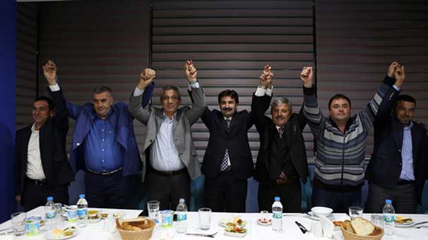 MHP'de deprem! AK parti'ye geçtiler