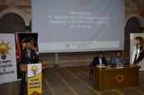 AK Parti'de Sandık Görevlileri Eğitildi