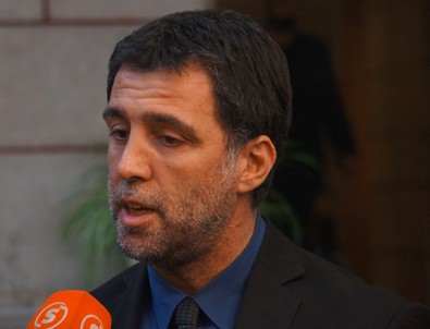 Hakan Şükür böyle yırttı