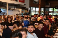 SEFER ÜSTÜN - Başkan Zeki Toçoğlu Kent Konseyi Gençlik Meclisi İle Bir Araya Geldi