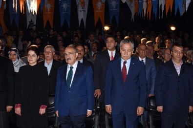 Bülent Arınç Van'da