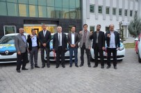 İBRAHIM ÖZDEMIR - Esenlik'in Araç Talihliler Anahtarlarını Teslim Aldı