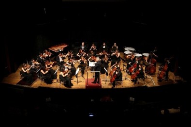 Karşıyaka'da Klasik Müzik Şöleni