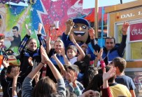 GÜVENLİ HAYAT - Çocuklar Ve Polisler Lunaparkta Doyasıya Eğlendi