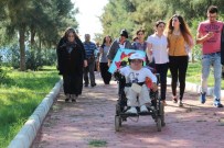 İSKENDER YÖNDEN - Engelliler Doyasıya Eğlendi