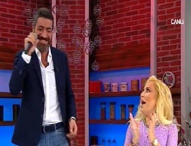 Söylemezsem Olmaz - Hakan Altun canlı yayında Lerzan Mutlu'ya evlenme teklif etti