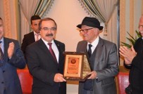 ABDULLAH ÇELIK - Eğitimci Yazar Abdullah Çelik'in Onuruna Yemek Verildi