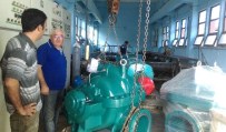 KOCAHASANLı - Erdemli'de Verimi Düşen Su Pompaları Yenilendi