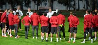 WESLEY SNEIJDER - Galatasaray, Eskişehirspor Maçı Hazırlıklarına Başladı