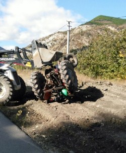 İskilip'ta Traktör Kazası Açıklaması 1 Yaralı