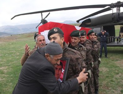 Şehit özel harekat polisi Sadık Özkan'a veda