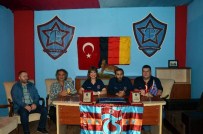 Trabzonspor Taraftarı Alman Çiftten Trabzon AKUT'a Destek