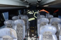 Yolcu otobüsü eşeğe çarpmamak için şarampole düştü açıklaması 19 yaralı