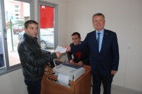 SU FATURASI - Çaycuma'da Faaliyete Geçen Belediye Veznesine Ziyaret