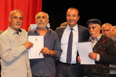 Ceyhan'da 500 Kişiye Tapu