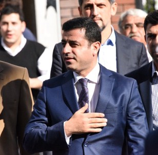 Demirtaş'tan İpek Medya Grubu'na Ziyaret