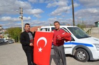 Gülşehir Belediyesi Bin 500 Türk Bayrağı Dağıttı