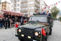 YALÇıN SEZGIN - Akşehirde Cumhuriyet Bayramı Coşkusu