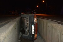 Alkollü Sürücünün Kullandığı Otomobil Kanala Düştü