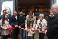 ATATÜRKÇÜ DÜŞÜNCE DERNEĞI - Beylikdüzü'nde Cumhuriyet Kitapevi Hizmete Açıldı