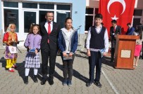 FOLKLOR - Cumhuriyet Bayramı Pınarbaşı'nda Coşkuyla Kutlandı