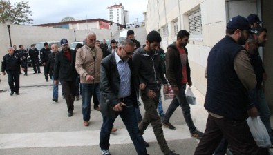 Elazığ'daki KCK/Pkk Operasyonunda 12 Şüpheli Adliyeye Sevk Edildi