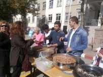 AŞURE GÜNÜ - Geleceğin Sağlıkçılarına Aşure İkram Edildi