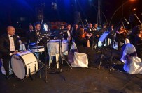 TÜRK MARŞı - Kent Orkestrasından Fethiye'de Cumhuriyet Konseri