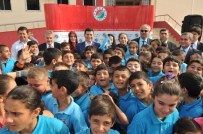 Kepez'de Okul Formaları Tütüncü'den