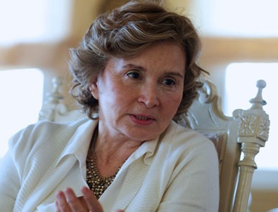 Nazlı Ilıcak: Türkiye Cumhuriyeti saltanatı yıkılacak