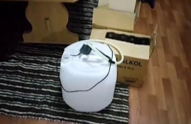 Sahte Rakı Operasyonu Polis Kamerasında