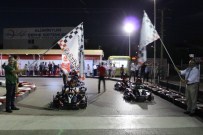 Gazeteciler Go Kart'ta Stres Attı