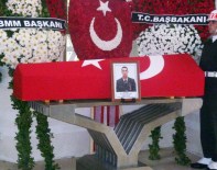 KURTKÖY - Şehit Onbaşı Son Yolculuğuna Uğurlandı