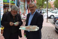 TURAN ÖZDEMİR - Gölbaşı İlçesinde Esnaflar Aşure Dağıttı