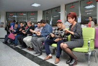 RAMAZAN YıLMAZ - Hakim Ve Savcılardan Vatandaşlara Aşure İkramı