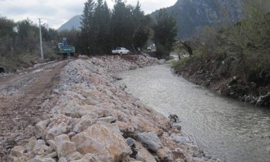 Kumluca Ve Finike Dereleri Kışa Hazır