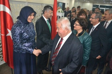 Manisa'da Cumhuriyet Resepsiyonu