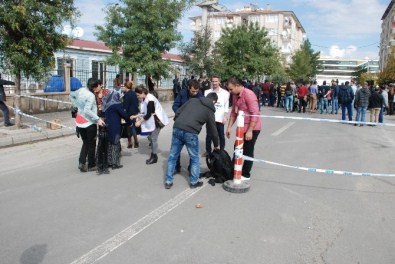 Pir Sultan Abdal Cem Ve Kültür Evi'nde Aşure Günü Etkinliği
