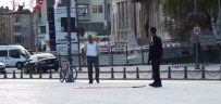 Sivas'ta İnfaz Koruma Memurundan Silahlı 'Eylem