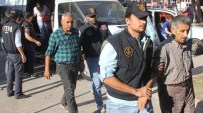 KORSAN GÖSTERİ - Adana'da Terör Operasyonu Açıklaması 6 Kişi Gözaltına Alındı