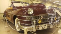 OTOMOBİL MÜZESİ - Klasik Otomobil Müzesi Ziyaretçilerini Hayran Bırakıyor