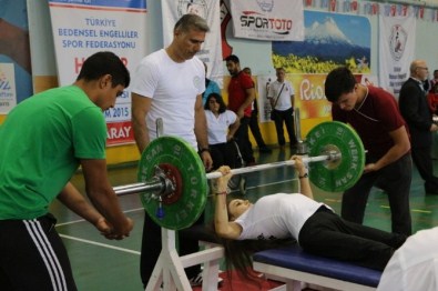 Bedensel Engelliler Halter Türkiye Şampiyonası Aksaray'da Yapıldı