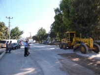 ÇAKıLLı - Selden Bozulan Yollar Düzeltiliyor, Dereler Islah Ediliyor