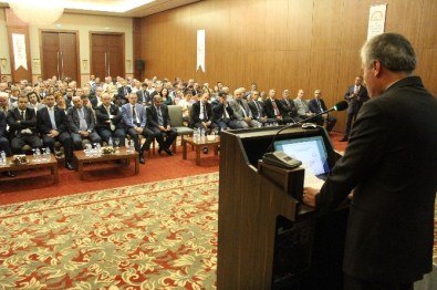 Sert Çekirdekli Meyve Fidanı Çalıştayı Yapıldı