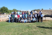 TESLIMIYET - Vanlı Gazetecilerin Konya Gezisi Sona Erdi