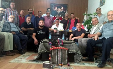 2016 Büyük Germencik Deve Güreşine Start Verildi